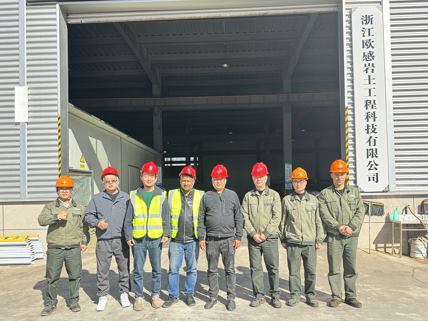 【國(guó)際交流】孟加拉國(guó)客戶探訪歐感集團(tuán)，點(diǎn)贊一流品質(zhì)與卓越技術(shù)！-荷載箱