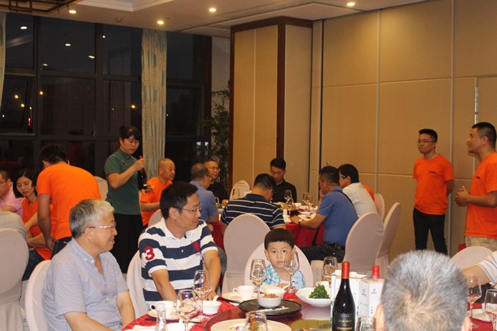 風(fēng)雨兼程，感謝有你—?dú)W感荷載箱事業(yè)部2018杭州客戶中秋答謝宴圓滿舉辦