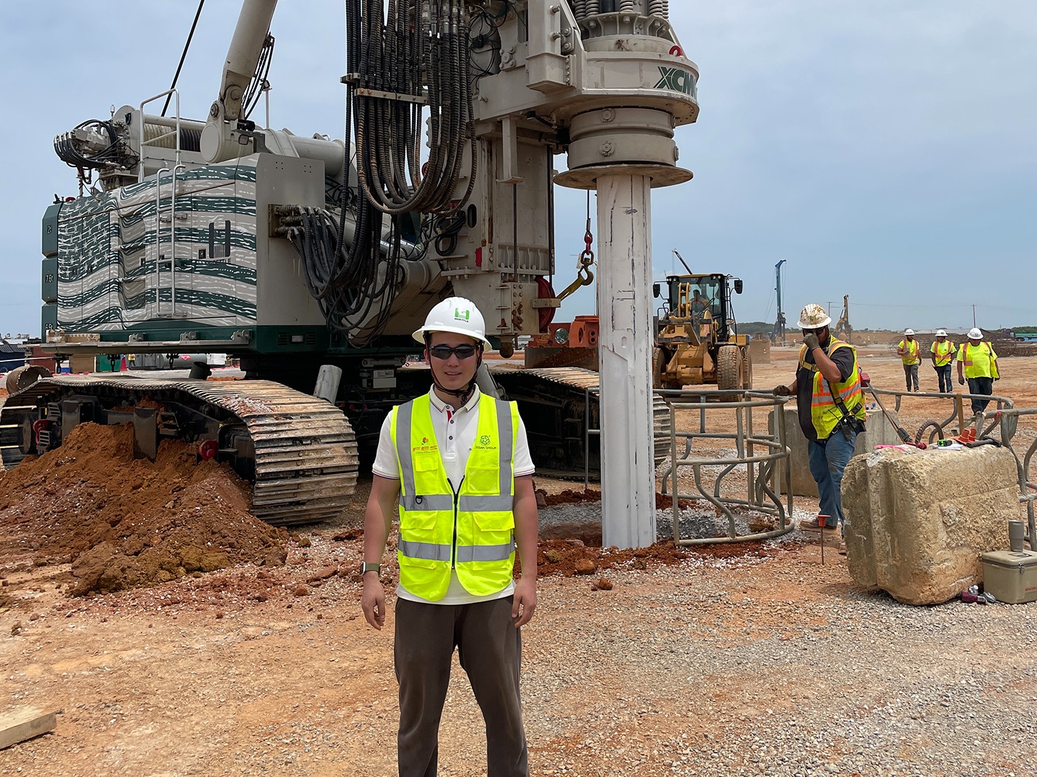 1704766077819442.jpg 外貿(mào) (1).jpg